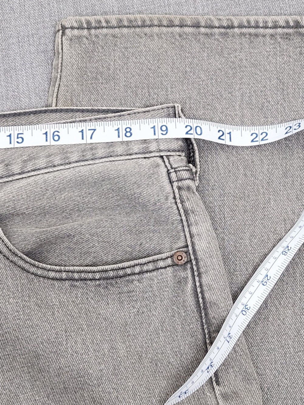 Levi's 501 Button Fly Grey Denim Jeans. 38 × 30 - Picture 8 of 11